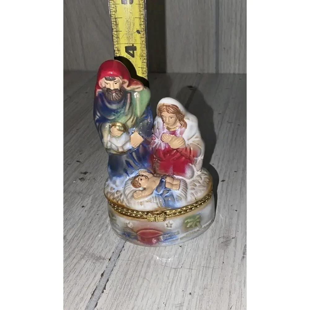 Vintage Christmas Nativity Scene Figurine Hinged Trinket Christmas Religious